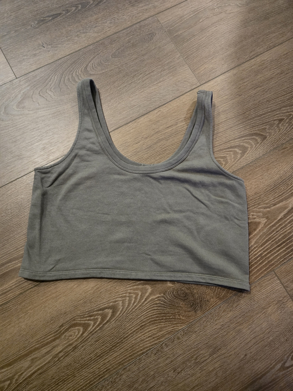 aerie Olive-Grey Cropped Scoop Tank